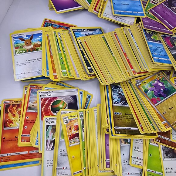 Pokemon Card Mixed Lot 500 Plus Cards 2017 2018 2019 2020 2021 2022 - Picture 6 of 11